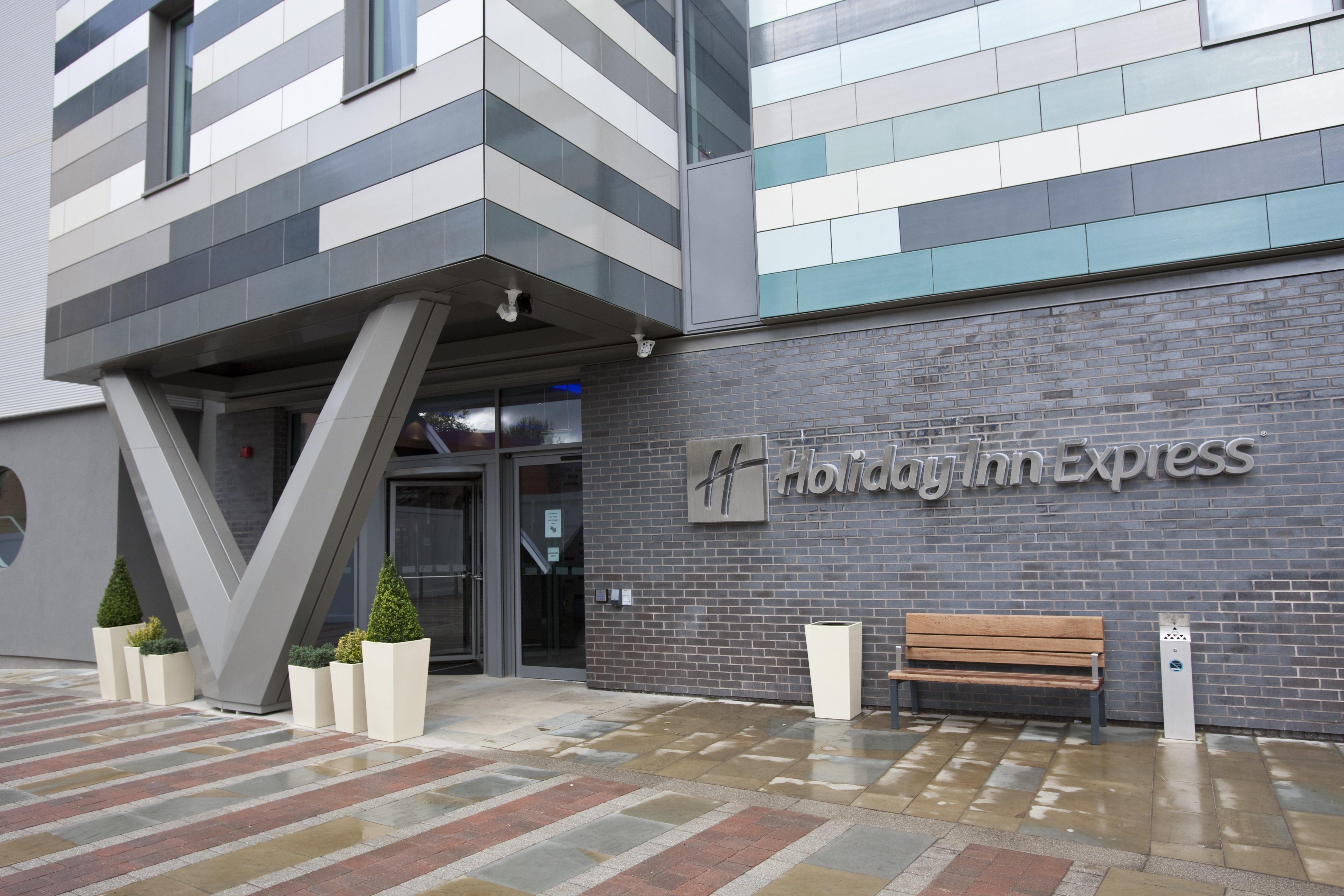 Holiday Inn Express Manchester City Centre Arena, An Ihg Hotel Экстерьер фото